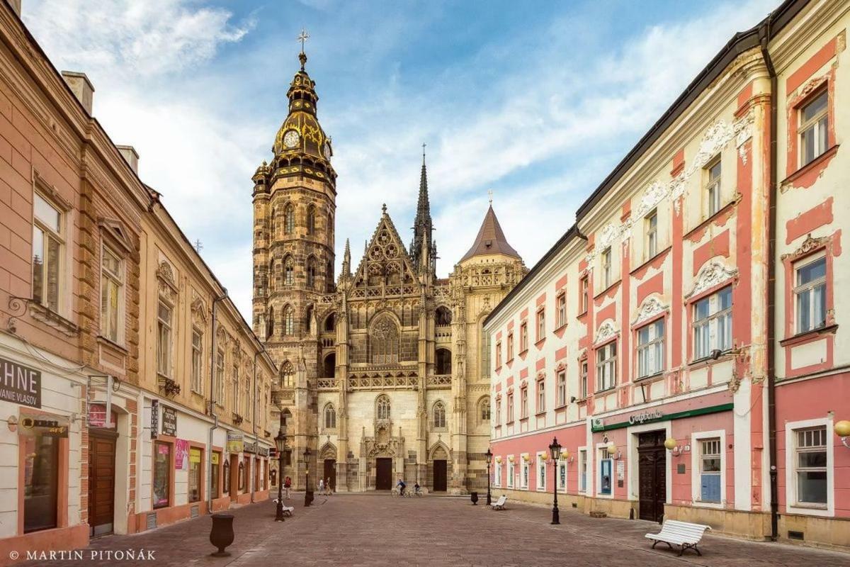Centrum Apartman Kukucinova6 Košice Exterior foto